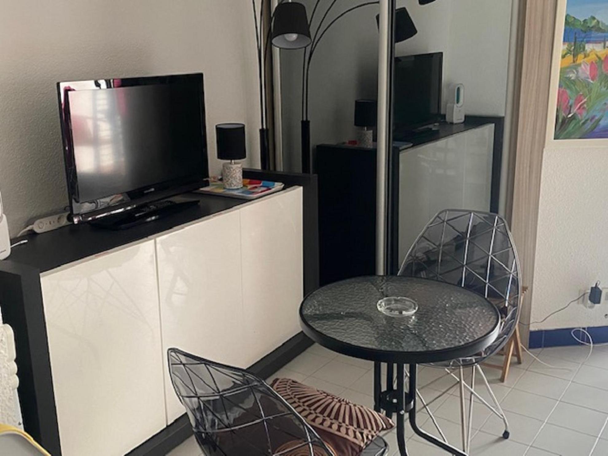 Vittoria Immobilier 2 -Reglement Sur Place - Cheques Vacances Acceptes La Grande Motte Phòng bức ảnh